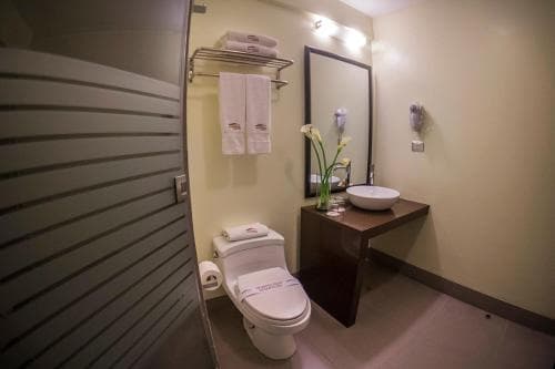 Allpa Hotel & Suites