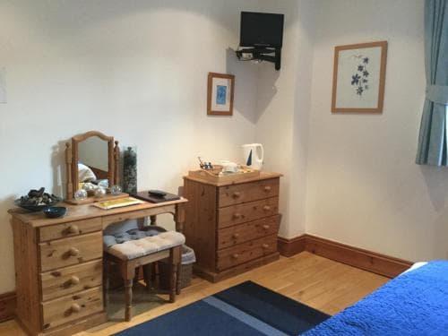 Coombe House Bed & Breakfast