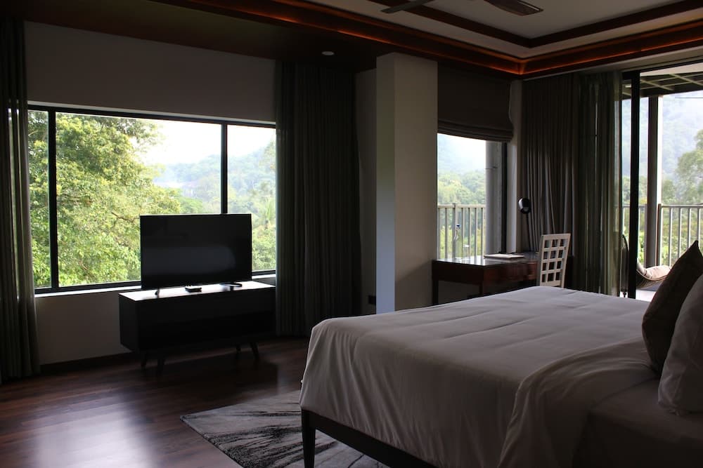 Samroha Resort