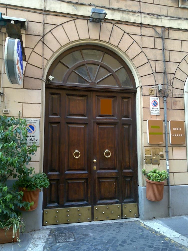 Hotel Lazzari