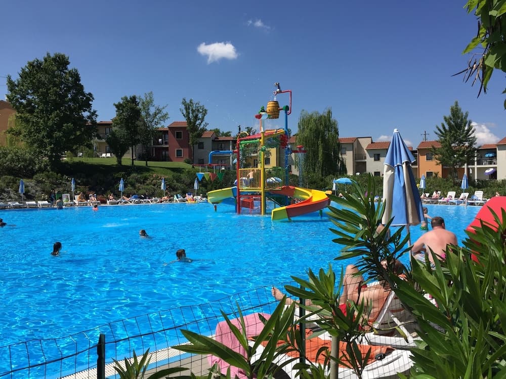 Belvedere Village