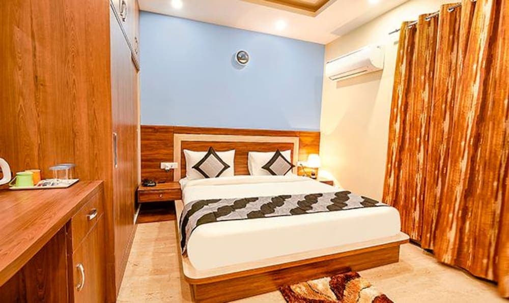 Fabhotel Indian