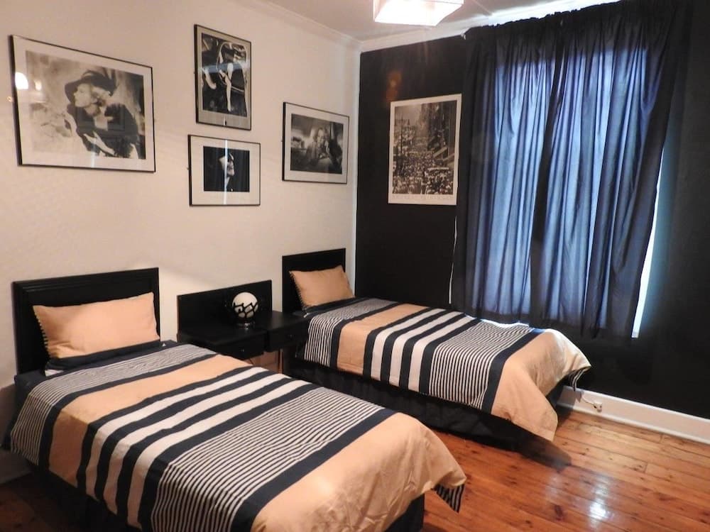 Phoenix Hotel