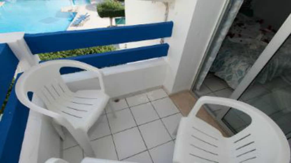 Hotel Les Pyramides