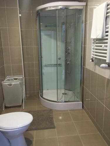 GIA Suites