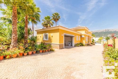 Villa Casanova