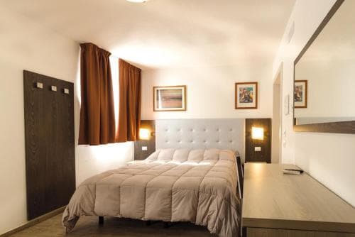 Foscolo Residence