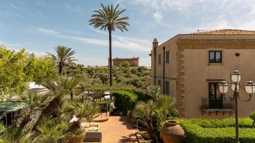 Villa Athena Resort