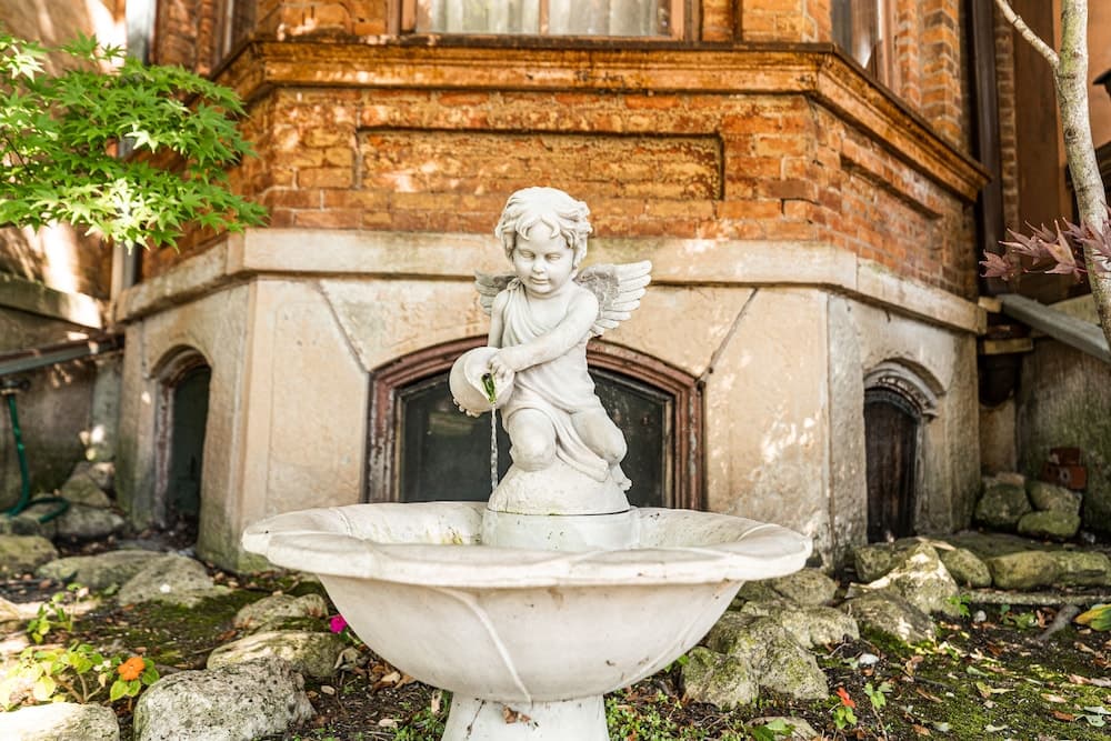 Vrooman Mansion Bloomington