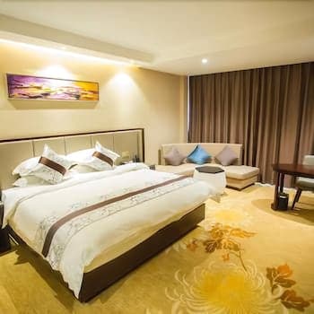Greentree Eastern Hotel