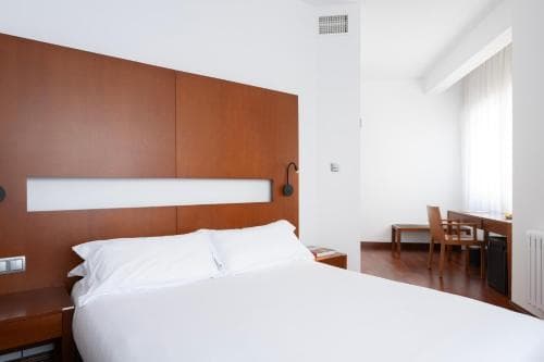 Maroa Hotel