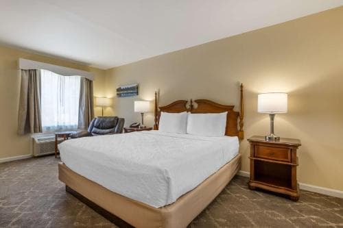 Best Western Plus Santee Inn