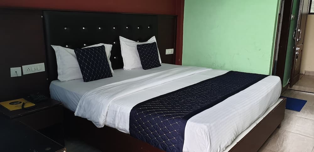 Soham Hotel