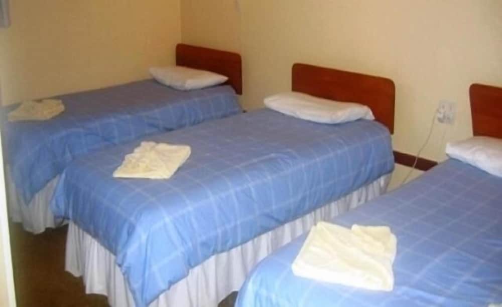 Glow Worm Motel