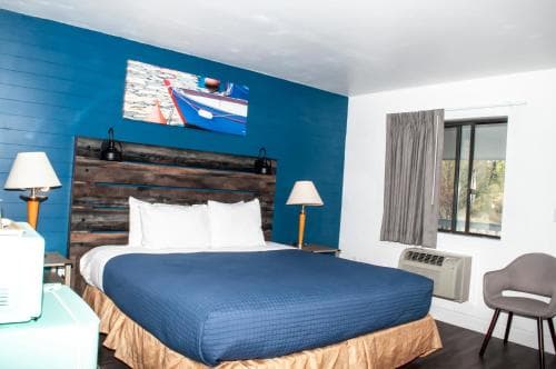 Flagship Inn