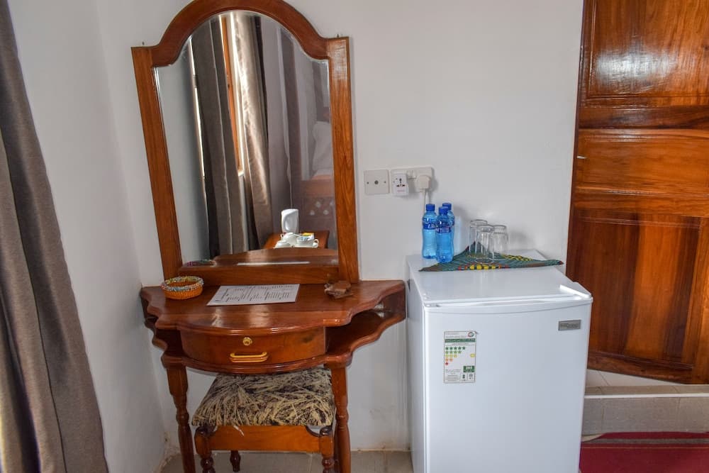 Shangani Hotel