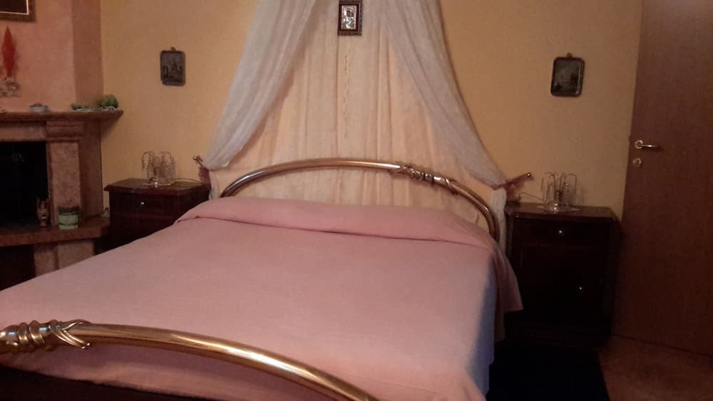 La Corte Splendente