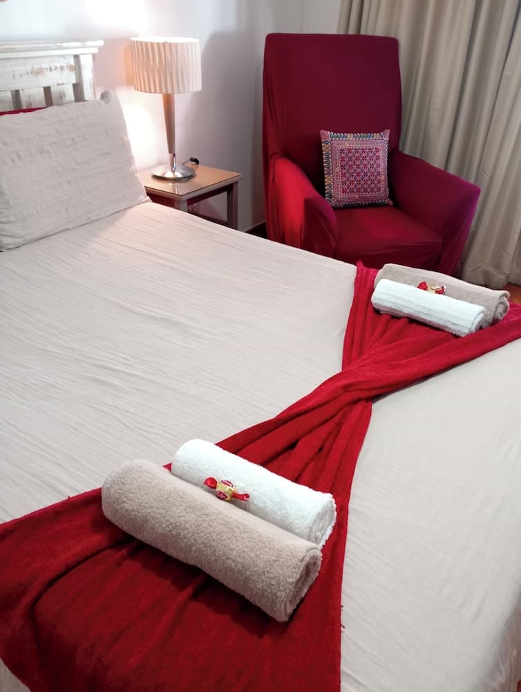 Le Bay Lodge