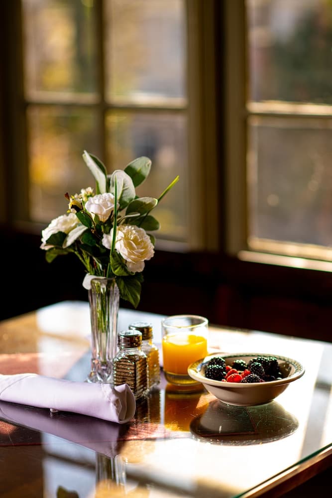 The Lafayette Inn