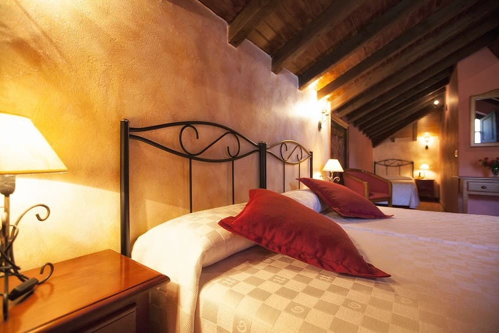 La Casona de Sobrepiedra