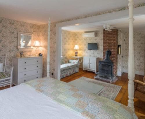 Snug Cottage
