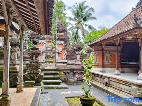 Tebluess Guesthouse Gianyar RedPartner