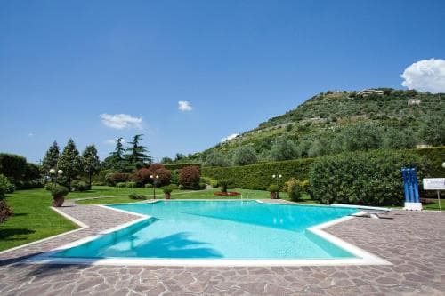 Sunny Palace
