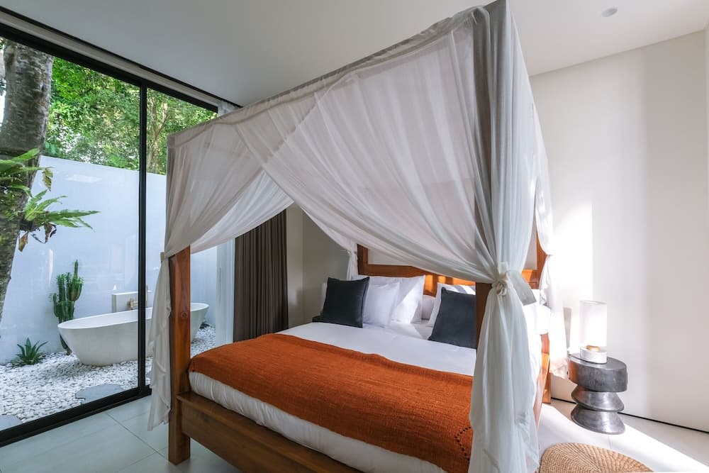 Sealuna Villas