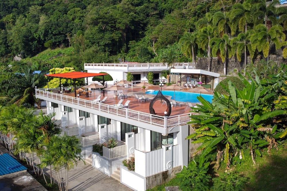 Manohra Cozy Resort