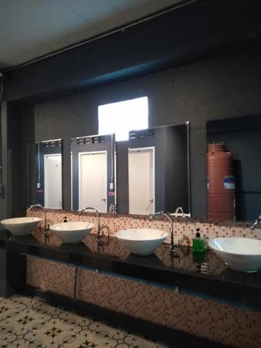 Bedcabin Hostel