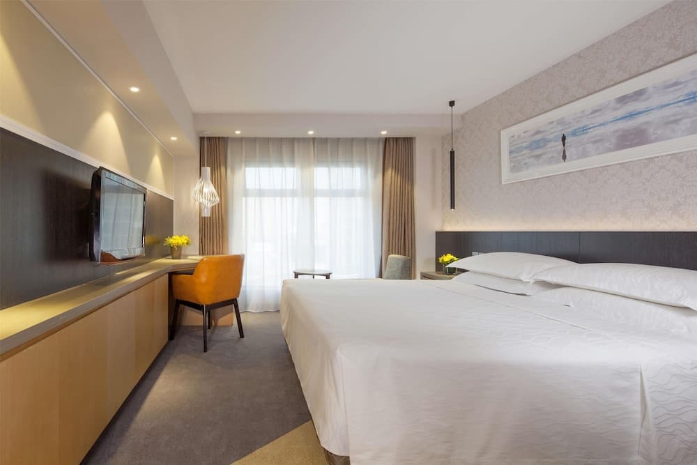 Beijing Landmark Hotel