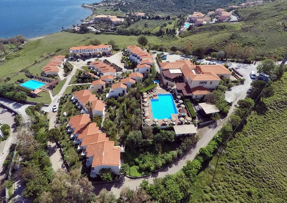 Belvedere Aeolis Hotel