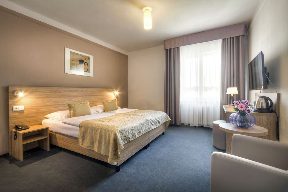 Atlantic Hotel