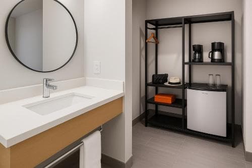 The Live Hotel