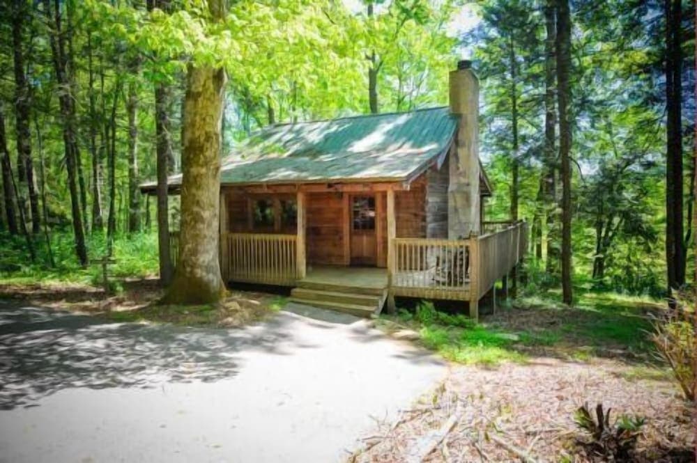 Dancing Bear Lodge