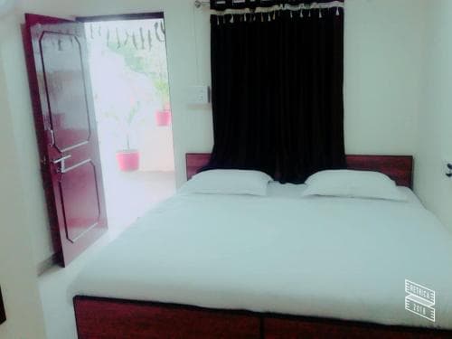 Roj Cottage