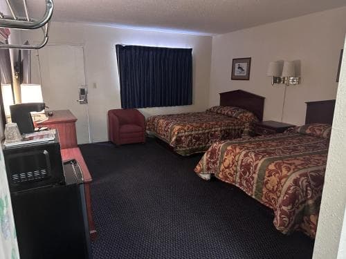 CRYSTAL MOTEL