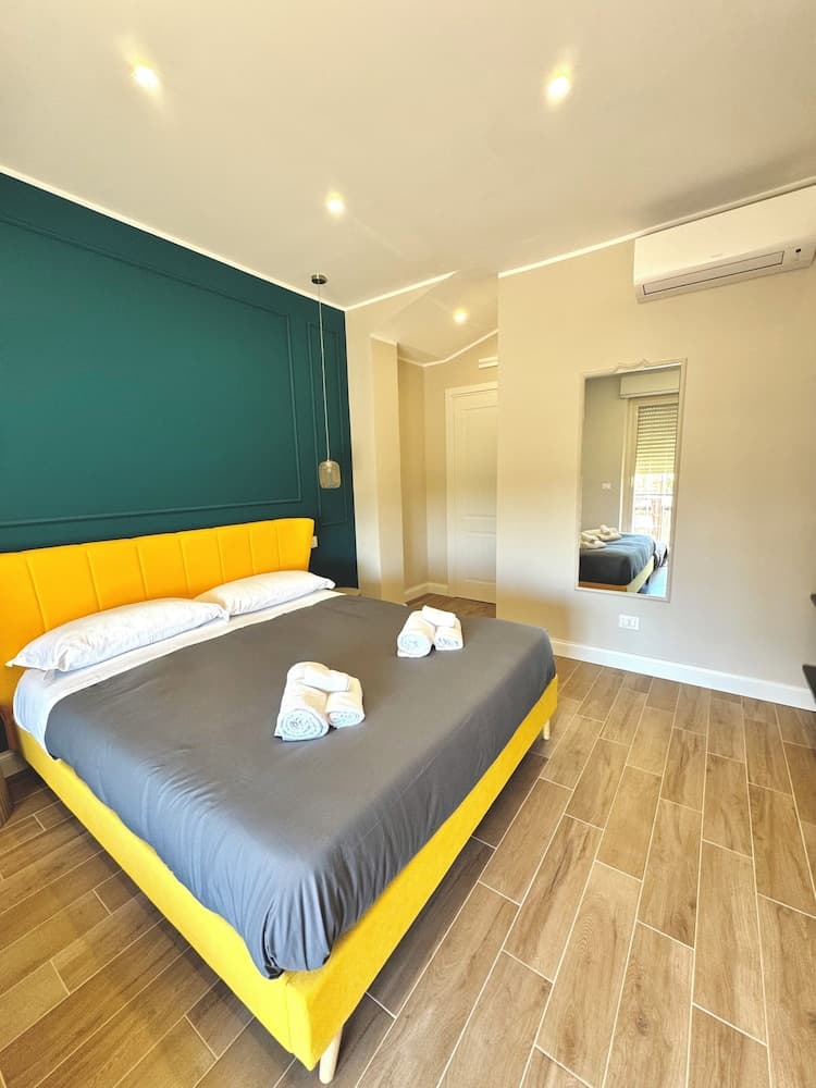 Charm Airport