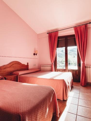 Hotel Valdevecar