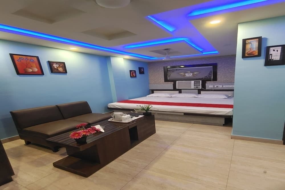 Hotel OPS