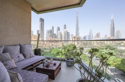 Elite LUX Holiday Homes - Elegant 2BR Suite in Business Bay Dubai