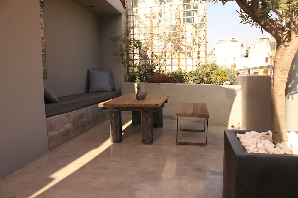iFeel Athens