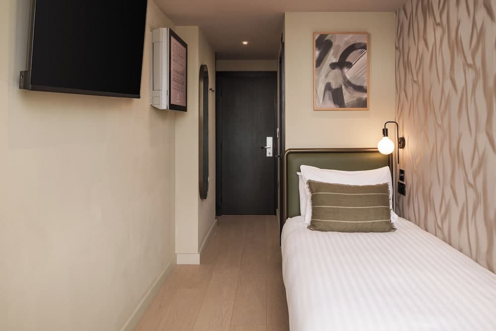 Central Park Hotel