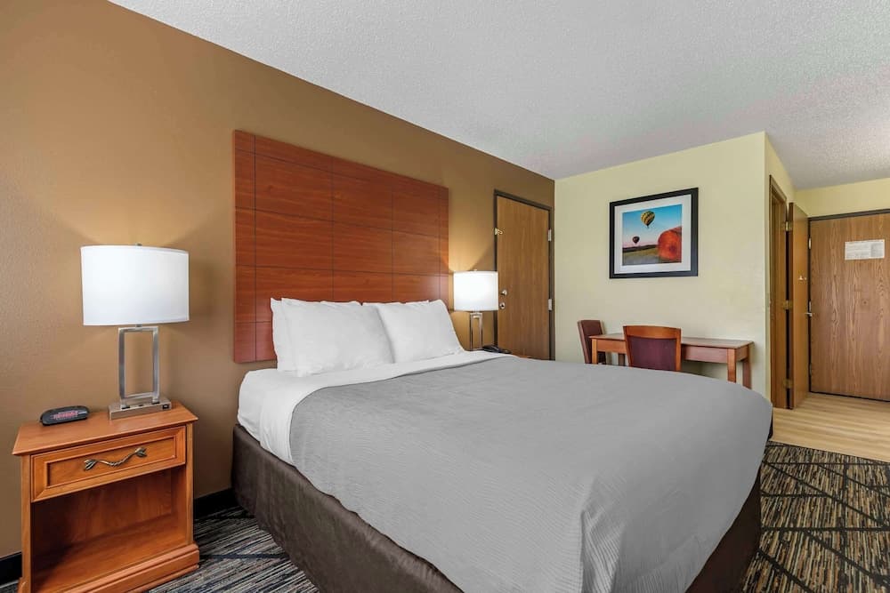 Quality Inn