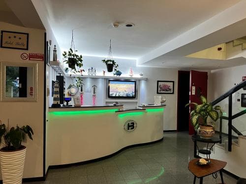 Hotel Betty