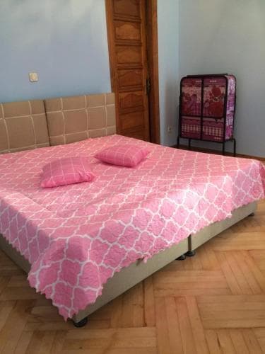 Julis House