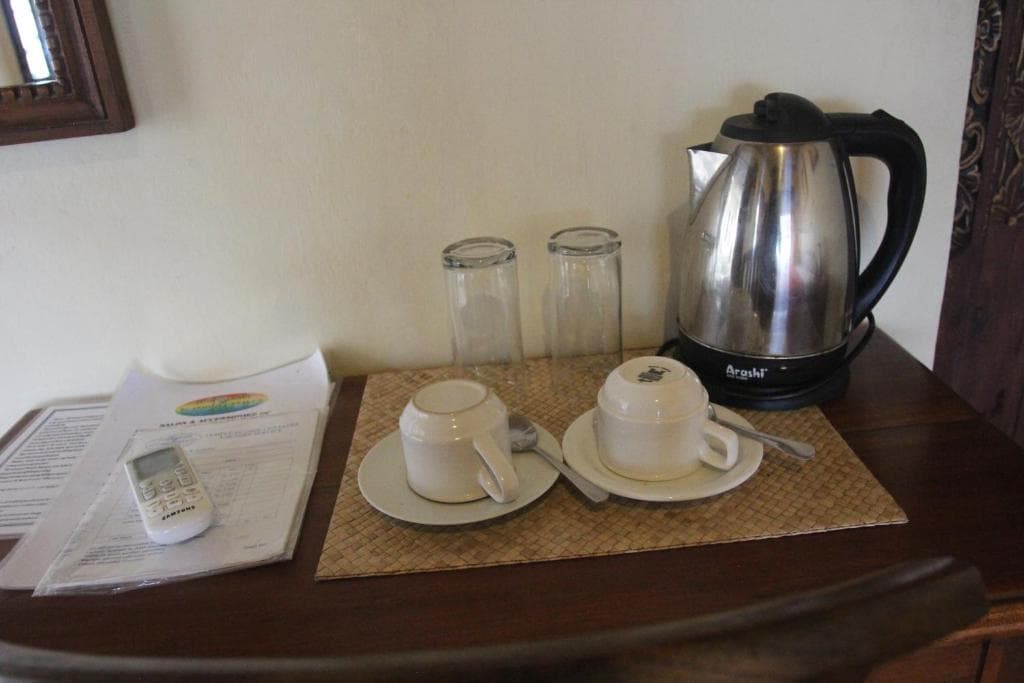 Temple Cafe & Cottages