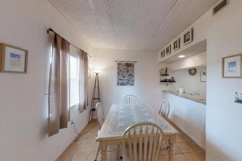 Ventura Condominiums #204