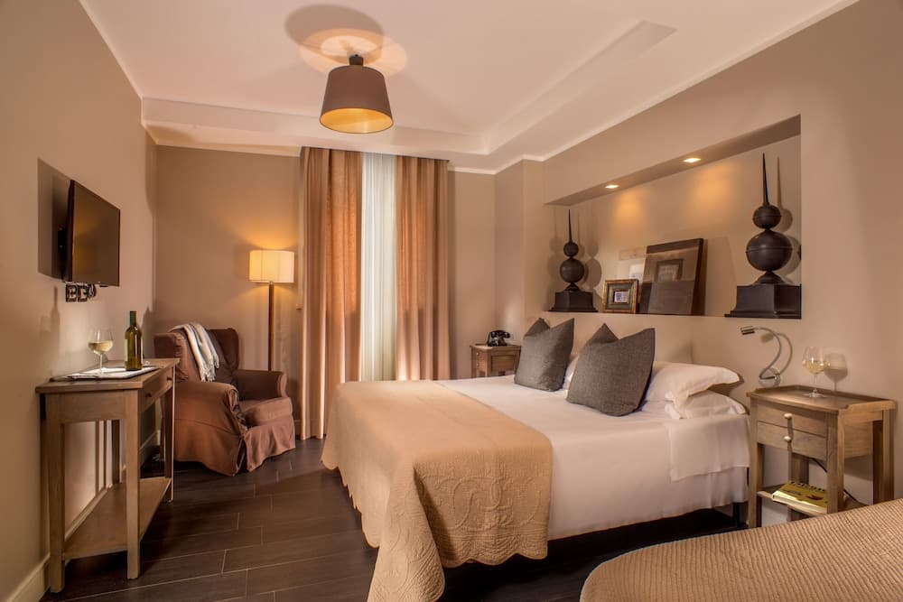 The B Place Hotel