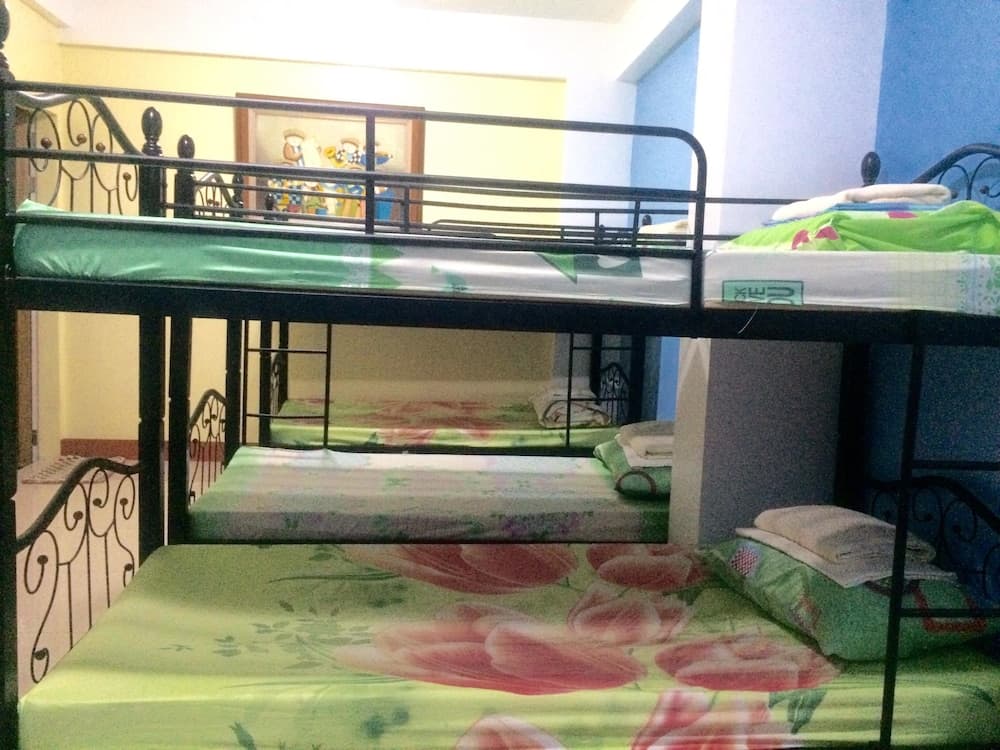 Mayon Lodging House